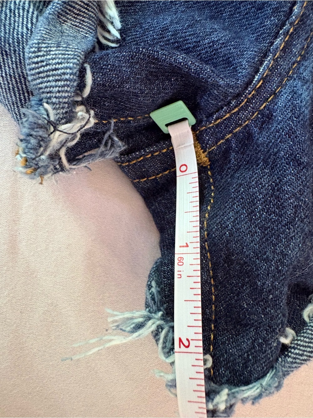 Levi’s 501 Denim Cutoff Shorts W34 Raw Hem Distressed - Picture 8 of 9